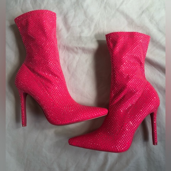 LIFE OF THE PARTY STILETTO RHINESTONE BOOTIES SIZE: 9.0 - Picture 3 of 8